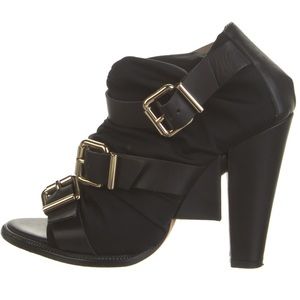 FENDI black leather strap with lining booties
